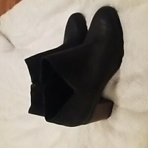 Lucky Panally Black Leather Booties Size 10 EU 41.5 Block Heeled Ankle Boots NWT